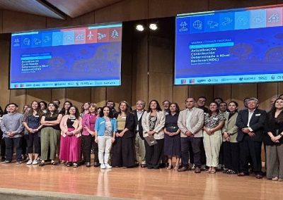 Chilealimentos participa en mesa de trabajo para analizar compromisos climáticos de Chile