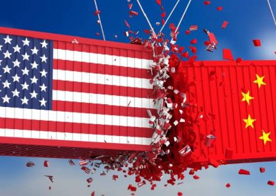 Trump aclara que los aranceles para China son 145% y China replica elevando aranceles a 84% para EE.UU.