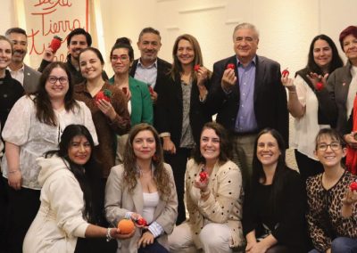 Comité técnico conformado por Chilealimentos y otras entidades culminan trabajo para elaborar guía para el reclutamiento responsable de personas migrantes en el sector agroalimentario