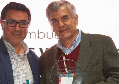 Director de Chilealimentos Antonio Domínguez expuso perspectivas agroindustriales de frambuesas y arándanos a agricultores de la zona sur