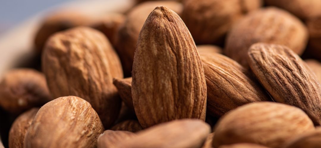 Grecia/almendras: Estimaciones señalan caída del 70% de la producción 2025/26 por heladas primaverales