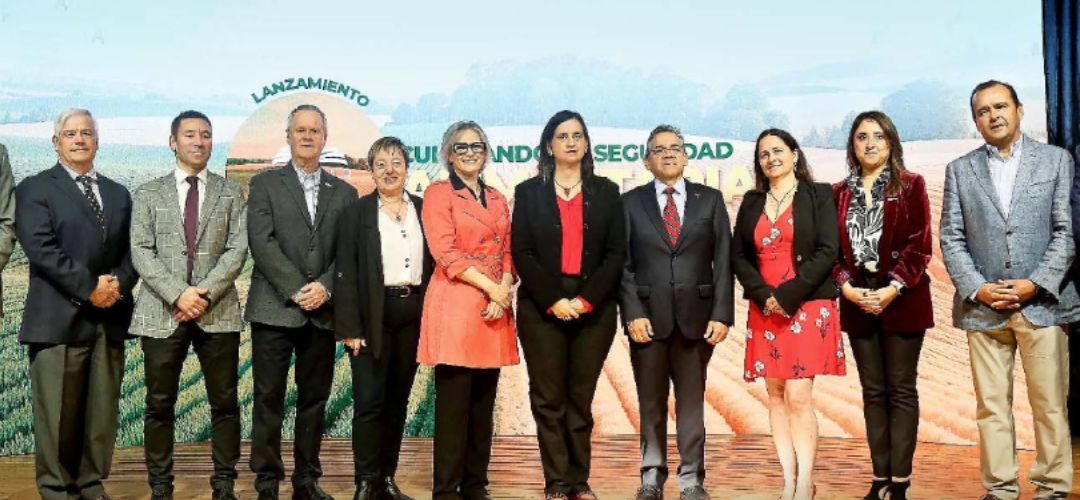 Revista del campo destaca lanzamiento de Instituto Pensar Agro, del cual Chilealimentos es parte del Directorio