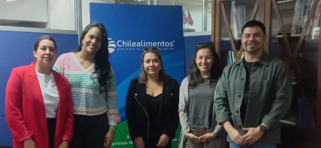 Gestor Inclusivo(a): Trabajadores de 5 nuevas empresas finalizan evaluaciones para perfil laboral con Chilealimentos