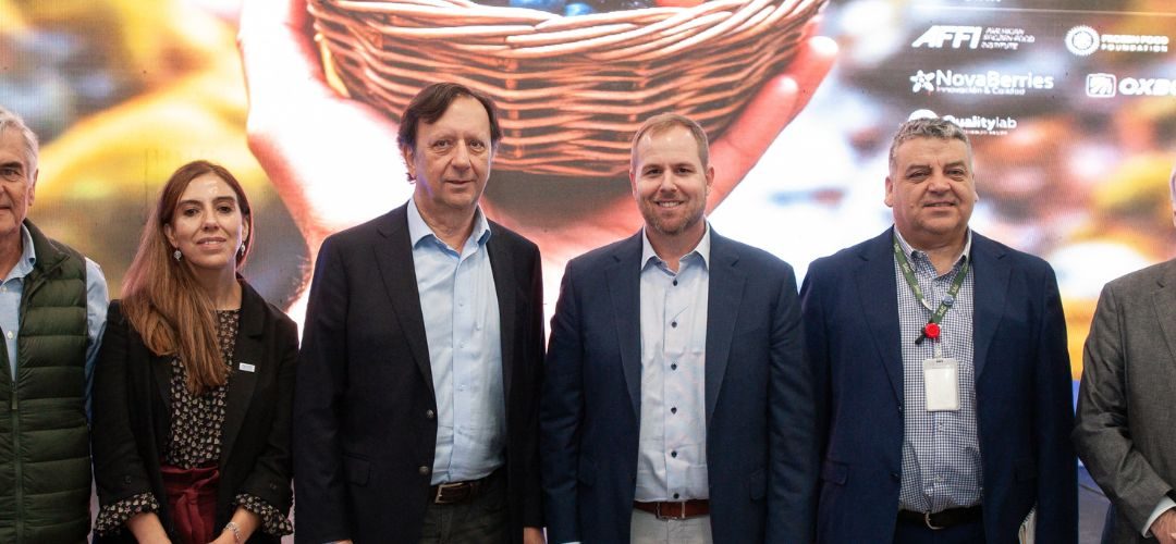 Chilealimentos realiza exitosa Conferencia de berries 2025