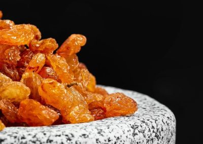 Turquía/Pasas: Exportaciones a Febrero 2026 disminuyen 18% en volumen y 19% en Valor