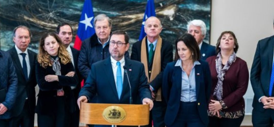 Chilealimentos participa en mesa público privada liderada por la Cancillería para reducir impacto de nuevos aranceles de EE.UU.