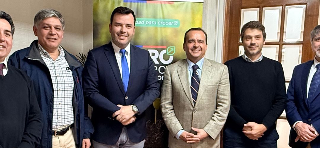 Chilealimentos y Agroseguros abordan mejoras al seguro agrícola ante realidad del Cambio Climático