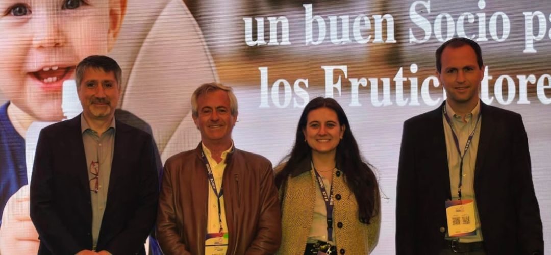 Seminario Chilealimentos «La agroindustria un buen socio para los fruticultores» en feria Fruittrade 2026